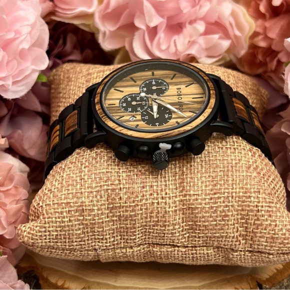 Luxury Zebra and Ebony Wood Chronograph Military Quartz Watch - Picture 10 of 16